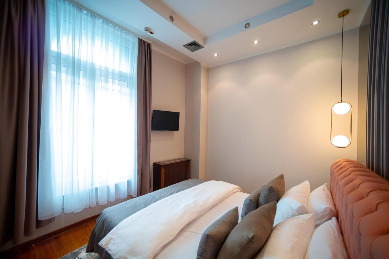 Natali Luxury Suites Belgrade Exterior photo